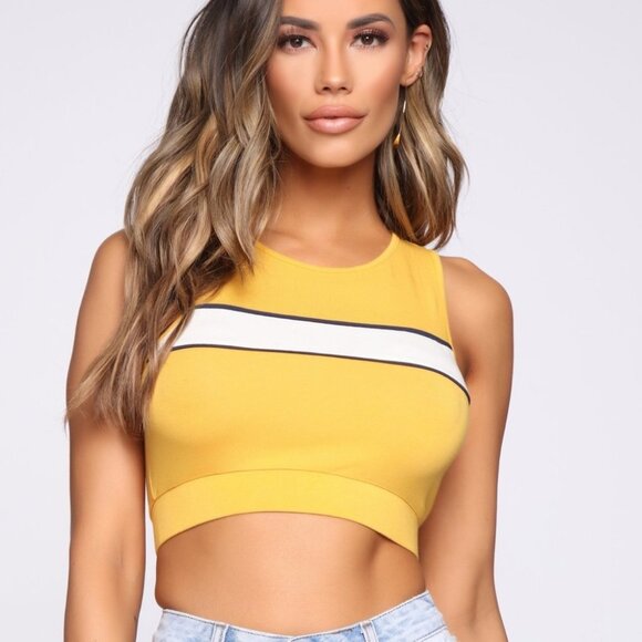Fashion Nova Yellow Crop Top Striped Retro Size Medium White Stripe Mustard Boho - Picture 9 of 9